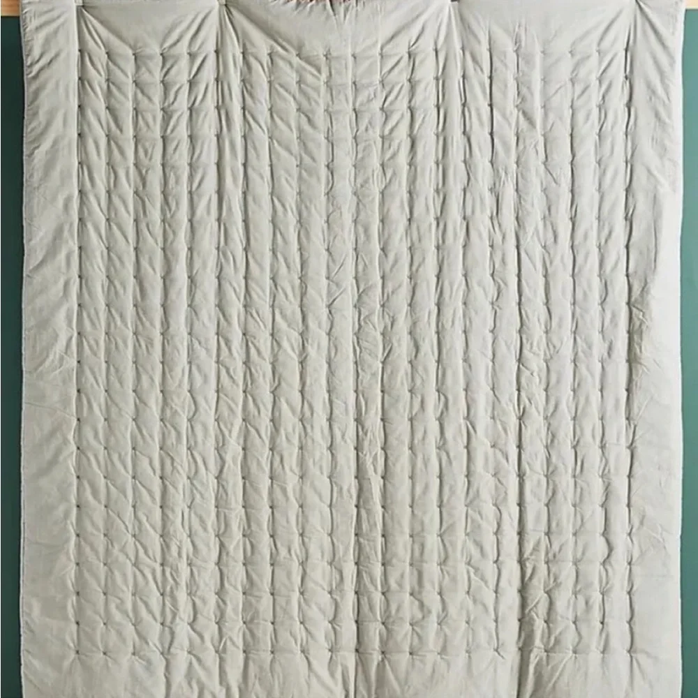 Anthropologie Velvet Emery Quilt Size King NWT
